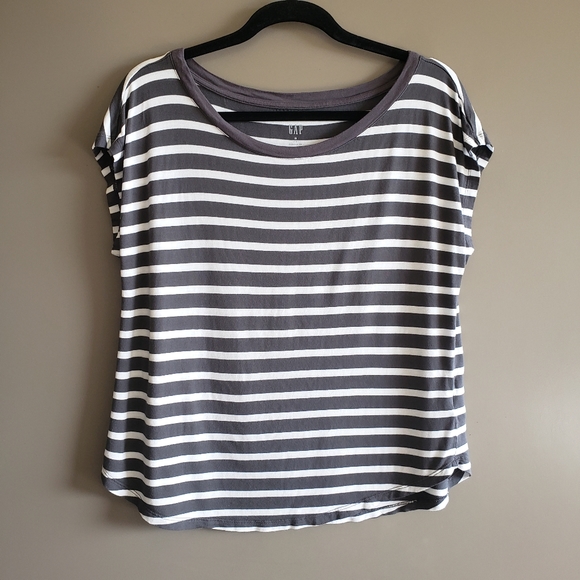 GAP Charcoal & White Stripe Muscle Tee Med Mariner Stripe - Picture 14 of 14